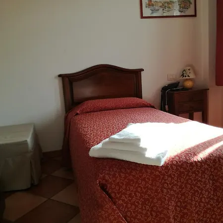 فندق Dell'arzente